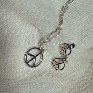 Silverton peace sign necklace and earring’s